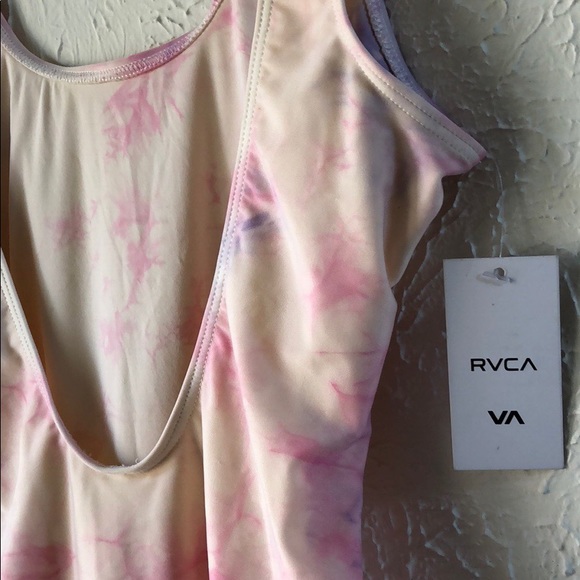 NWT Just released Summer ‘18 RVCA Swimsuit - Picture 5 of 8